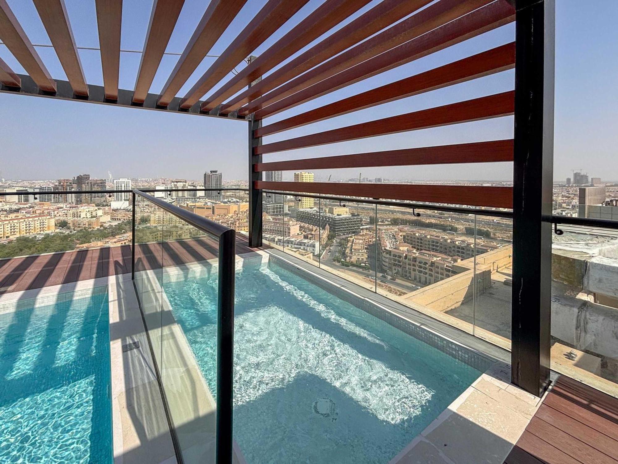 Frank Porter - Empire Residences Apartment Dubai